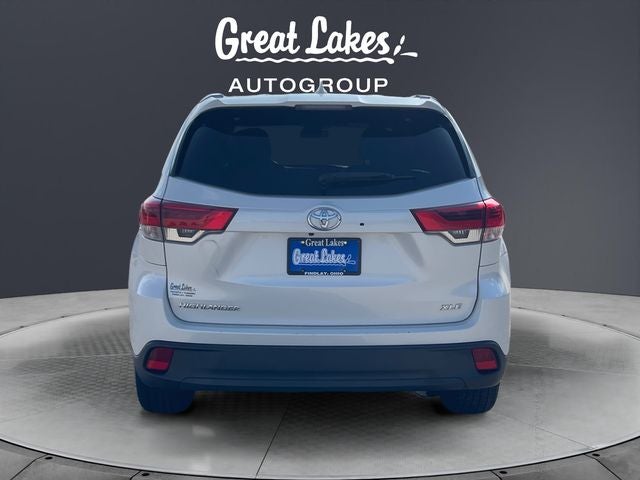 2019 Toyota Highlander Base