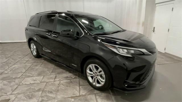 2021 Toyota SIENNA XSE AWD XSE 7 Passenger