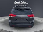 2013 Toyota SIENNA XLE 3.5L XLE 8 Passenger
