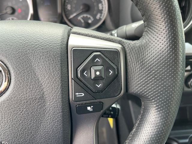 2016 Toyota TACOMA SR5 SR5