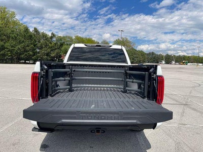 2024 Toyota TUNDRA 4X4 SR
