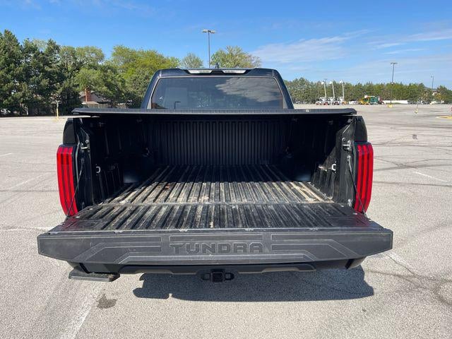 2024 Toyota TUNDRA 4X4 SR5