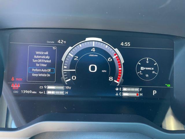 2025 Toyota TUNDRA 4X4 Platinum