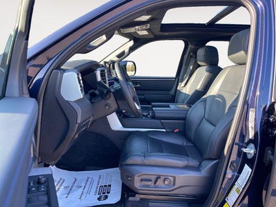 2025 Toyota TUNDRA 4X4 Platinum