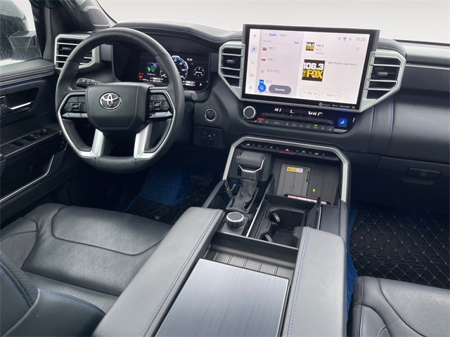 2022 Toyota TUNDRA 4X4 Platinum