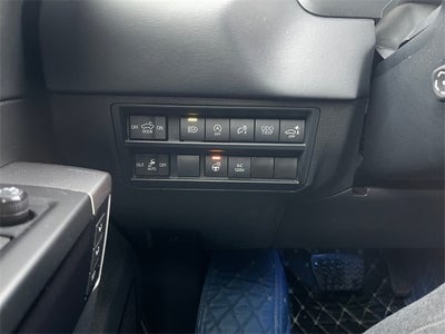 2022 Toyota TUNDRA 4X4 Platinum