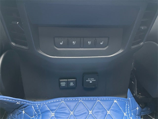 2022 Toyota TUNDRA 4X4 Platinum