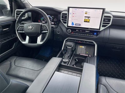2022 Toyota TUNDRA 4X4 Platinum