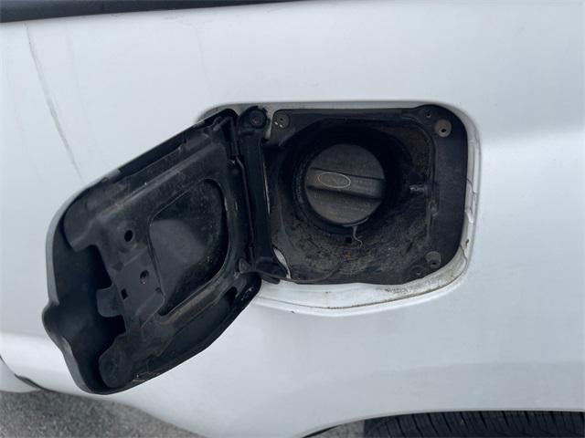 2015 Toyota TACOMA 4X2 2WD Access Cab I4 AT (Natl)