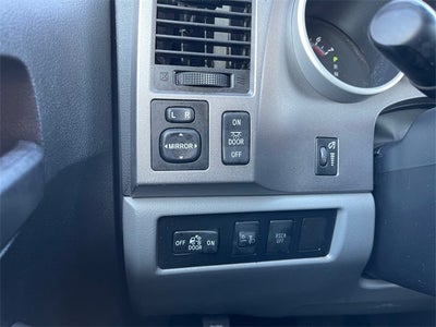 2012 Toyota TUNDRA 4X4 Grade 4.6L V8