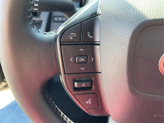 2025 Toyota PRIUS Limited