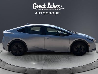 2025 Toyota Prius LE