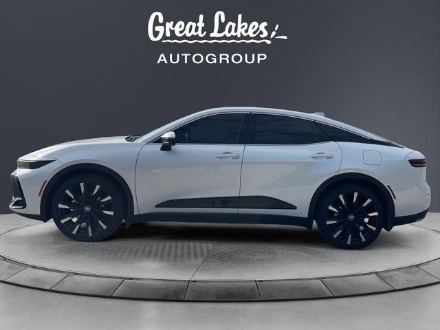 2025 Toyota Crown Platinum