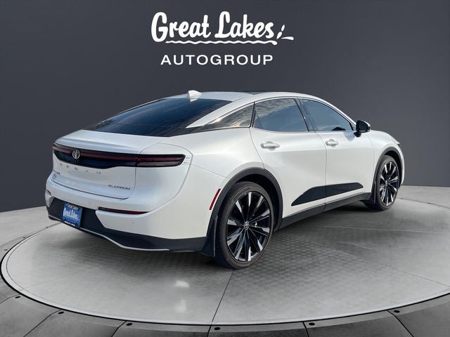 2025 Toyota Crown Platinum