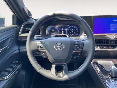 2025 Toyota Toyota Crown Platinum