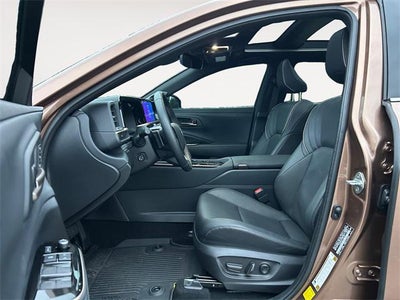 2026 Toyota CROWN Platinum