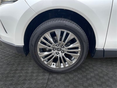 2023 Toyota Venza XLE