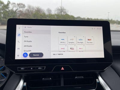 2024 Toyota Venza LE