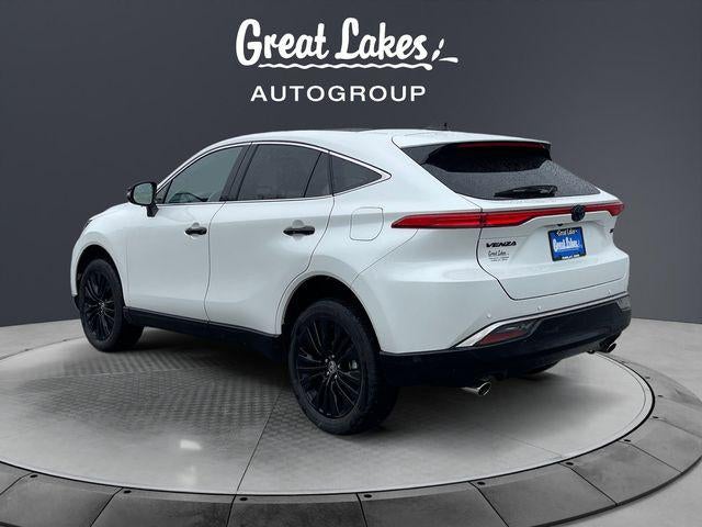 2024 Toyota Venza LE