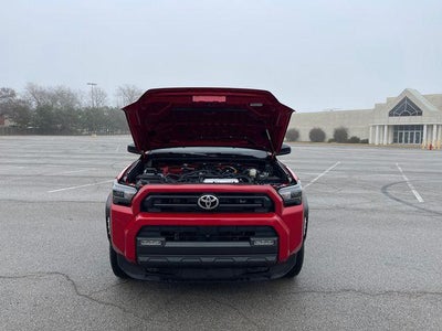 2025 Toyota 4RUNNER SR5