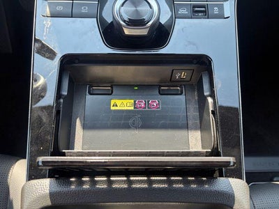 2023 Toyota bZ4X Limited