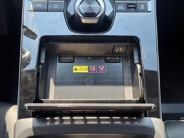 2023 Toyota bZ4X Limited