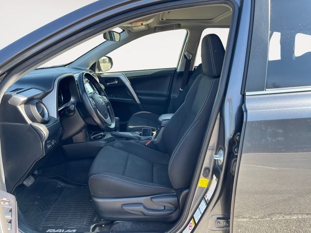 2018 Toyota RAV4 HYBRID XLE