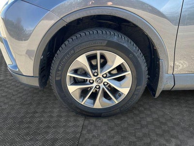 2018 Toyota RAV4 HYBRID XLE