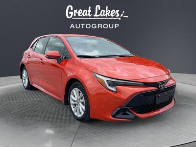 2025 Toyota Corolla Hatchback SE