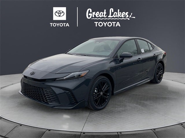 2026 Toyota Camry SE AWD