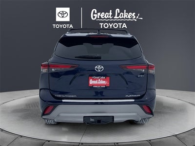 2026 Toyota Highlander Hybrid Platinum
