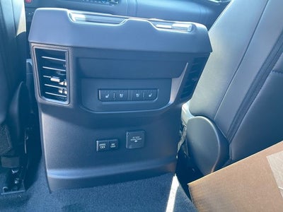 2026 Toyota Tundra i-FORCE MAX Tundra Platinum