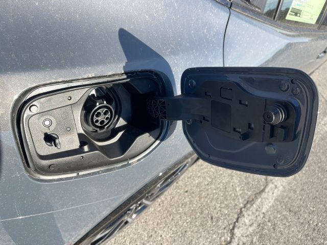 2027 Toyota Prius Plug-in Hybrid XSE
