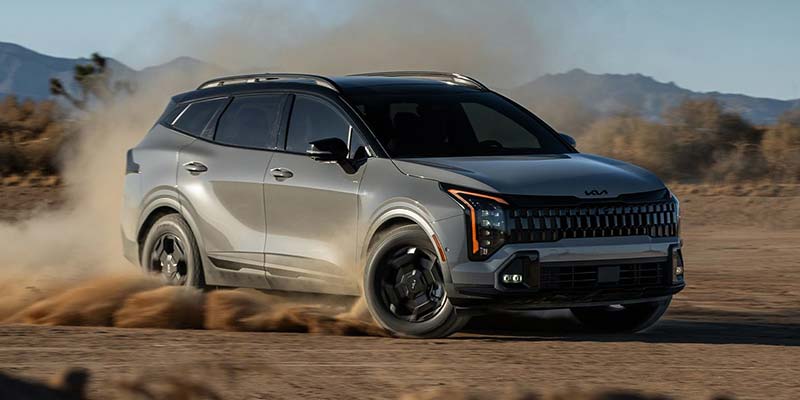 2026 Kia Sportage gasoline and hybrid performance